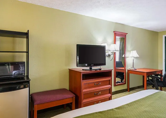 Quality Inn Weston