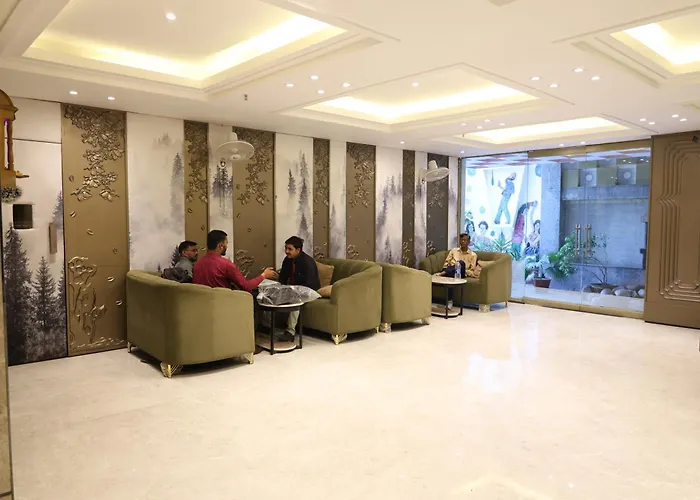 Hotel Gagan Suite