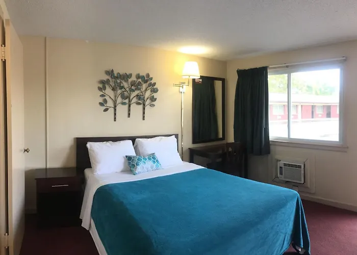 Swiss Cottage Inn Niagara Falls