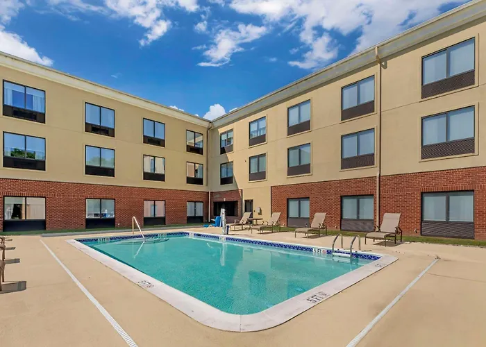 Comfort Inn & Suites Chestertown