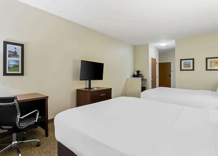 Comfort Inn Hebron-Lowell Area