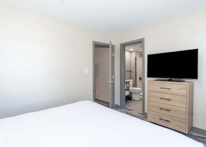Sandman Hotel & Suites Regina