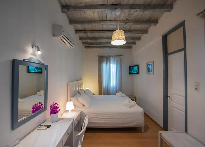 Olia Hotel Tourlos