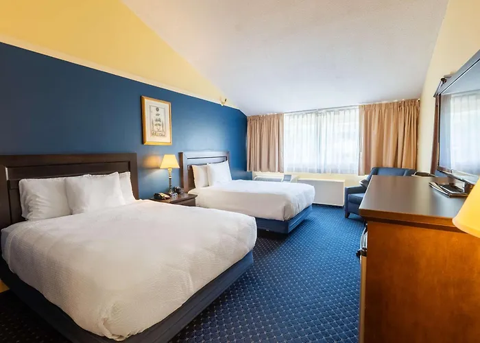 Fireside Inn & Suites Waterville