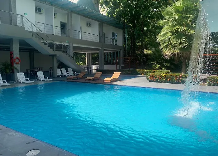Hotel Puerto Triunfo