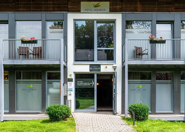 Hotel Vicinity