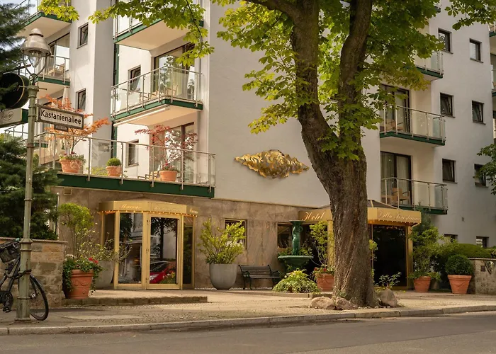 Bernstein Hotel Villa Kastania