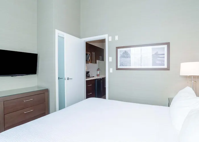 Sandman Hotel Abbotsford Airport