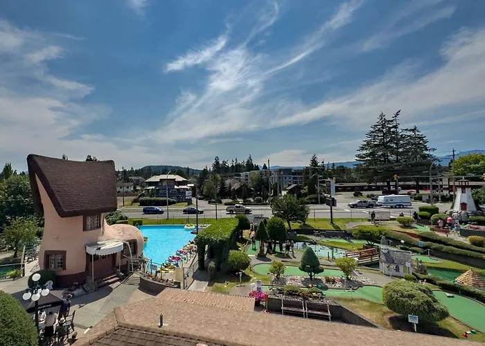Coast Parksville Hotel