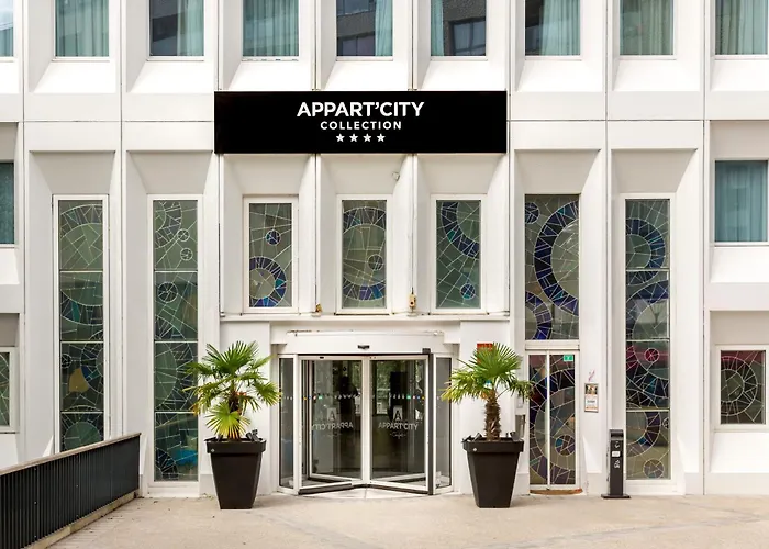 Appart'City Paris Vélizy