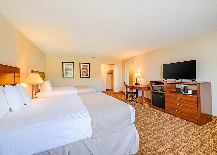 Town & Country Inn & Resort Gorham