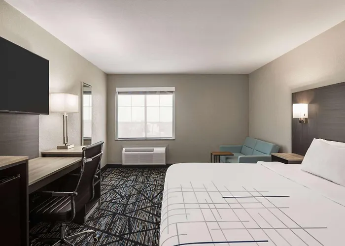 La Quinta By Wyndham San Antonio North Stone Oak