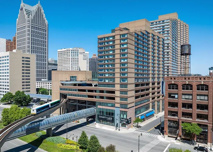 Courtyard By Marriott Detroit Downtown