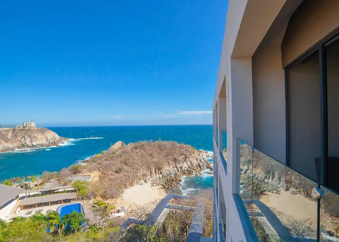 Coral Blue Huatulco All Inclusive