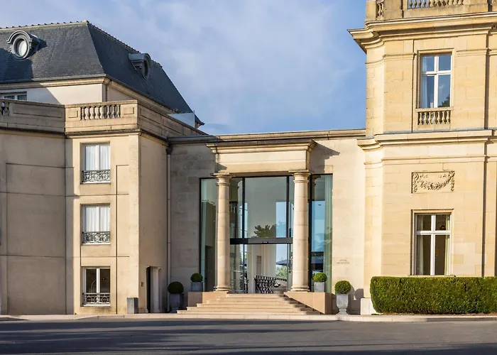 Intercontinental Hotels Chantilly Chateau Mont Royal By Ihg