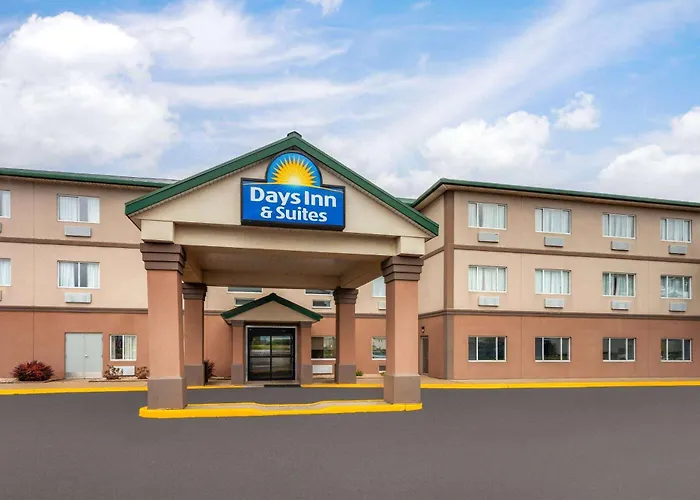 Days Inn & Suites By Wyndham Morris I-80