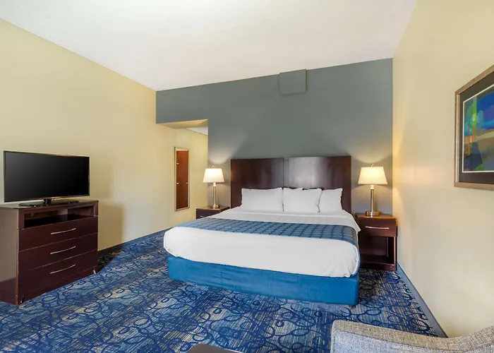Best Western Plus Waynesboro