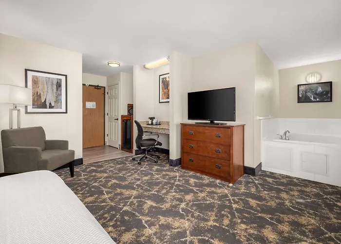 La Quinta By Wyndham Grants Pass Hotel