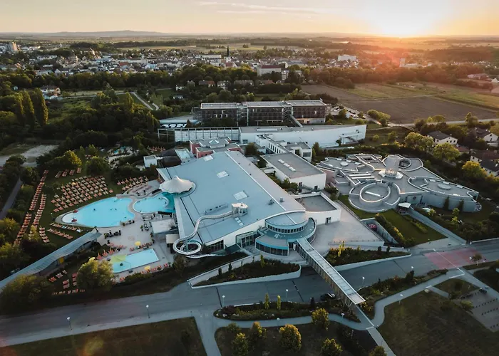 Therme Laa Hotel Silent Spa Villas