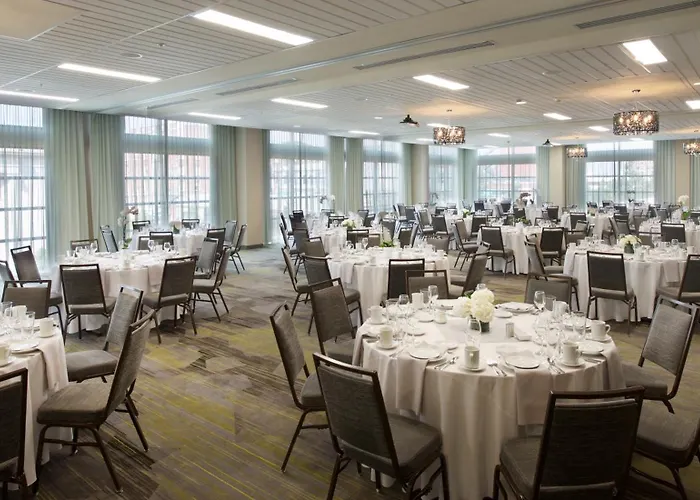 Courtyard By Marriott Seattle Everett Downtown