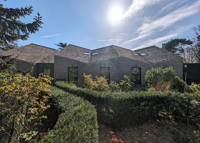 Five Acre Barn Hotel Leiston