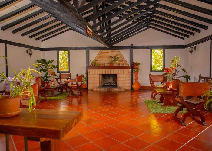 Comfandi Hotel Los Veleros