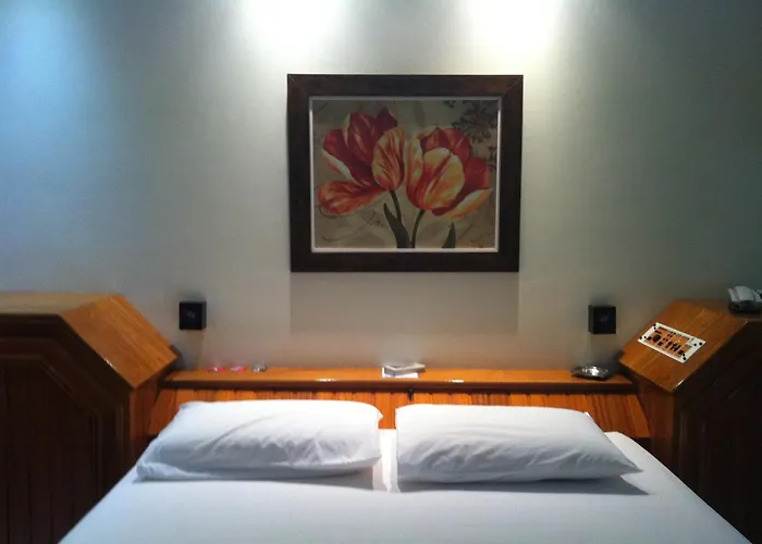 Status Motel Ourinhos