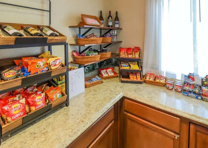 Quality Inn & Suites Sequim At Olympic National Park