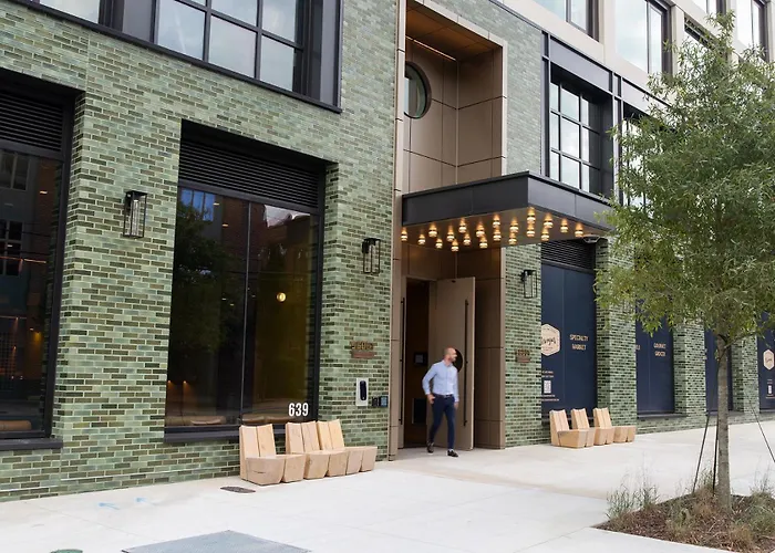 Scout Living Pcm - Placemakr , Apartments By Hilton