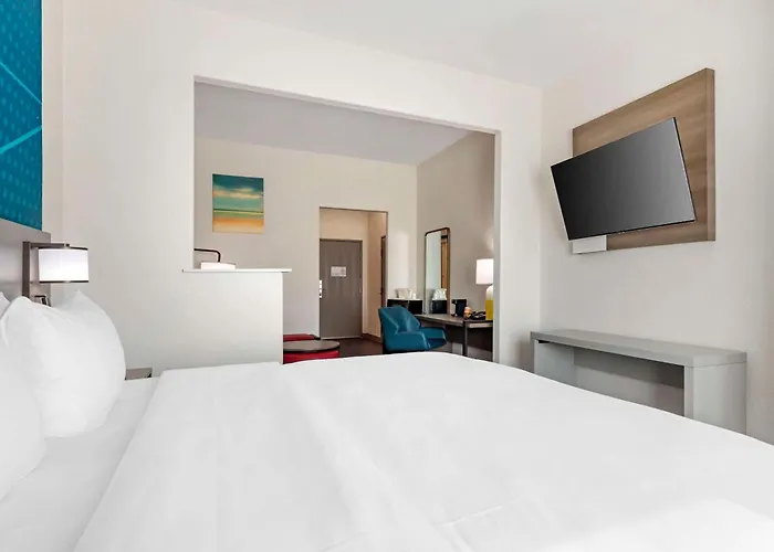 Comfort Suites Laredo - Nuevo Laredo