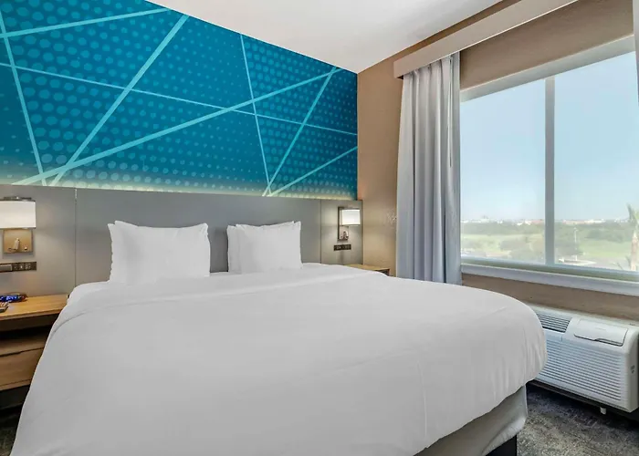 Comfort Suites Laredo - Nuevo Laredo
