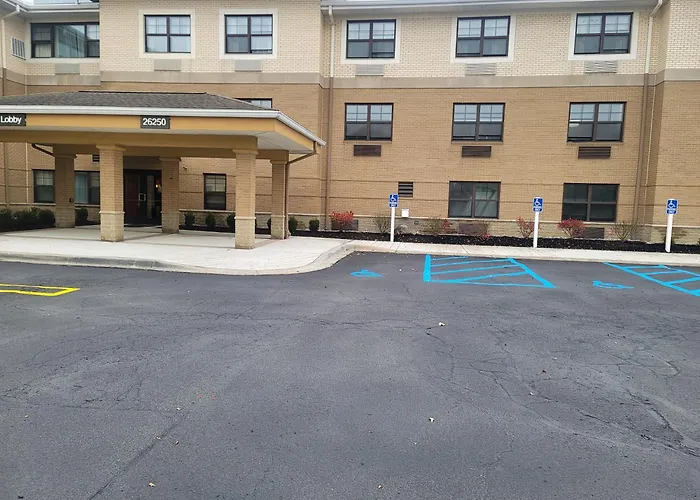 Southfield Dog Friendly Hotels