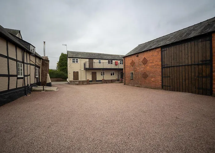 The Red Lion, Madley