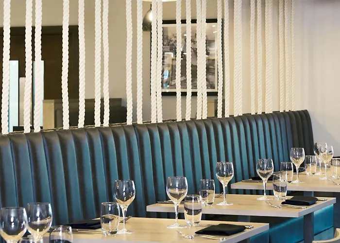 Holland House Hotel Cardiff By Sunday
