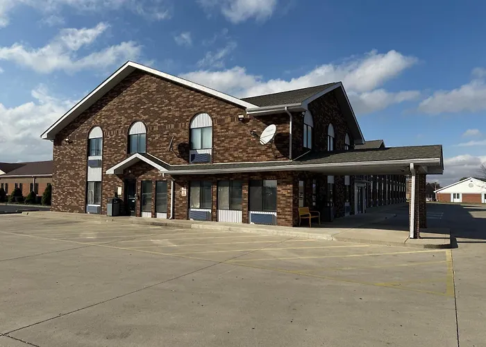 Days Inn By Wyndham Muncie -Ball State University