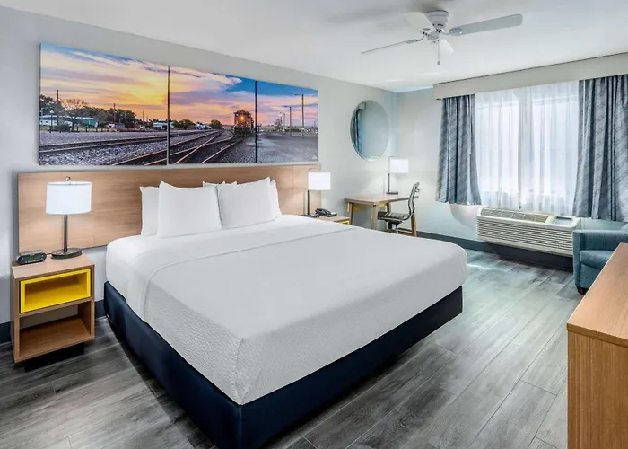 Days Inn By Wyndham