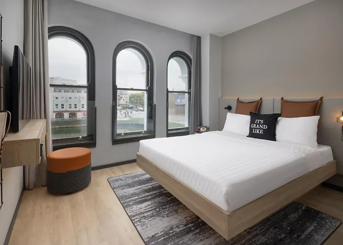 Moxy Cork Hotel