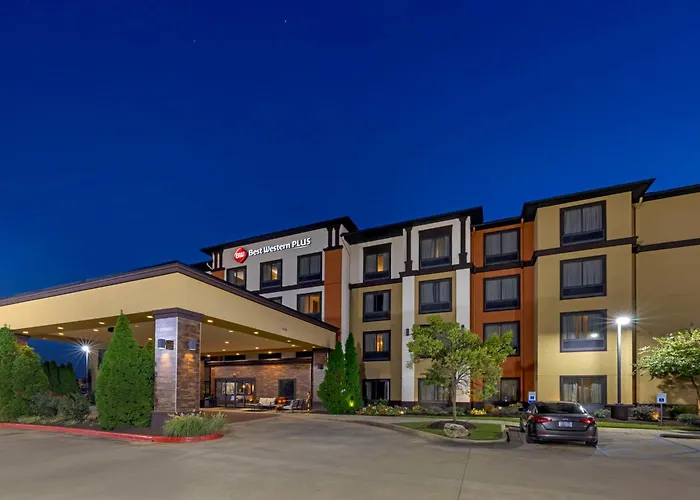 Best Western Plus Tupelo Inn & Suites