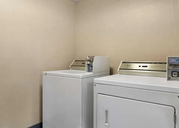 Hampton Inn /Hollins - I-81
