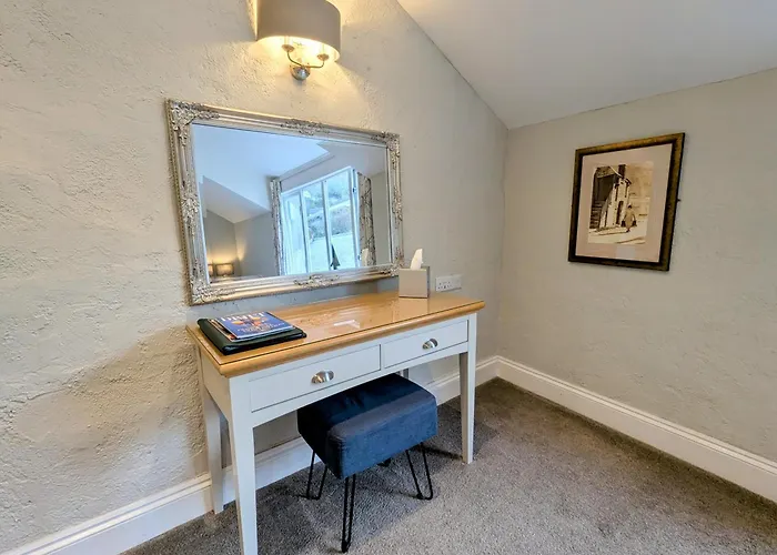 The Claremont Hotel-Adult Only Polperro