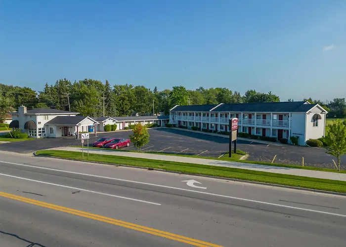 Thumb Heritage Inn