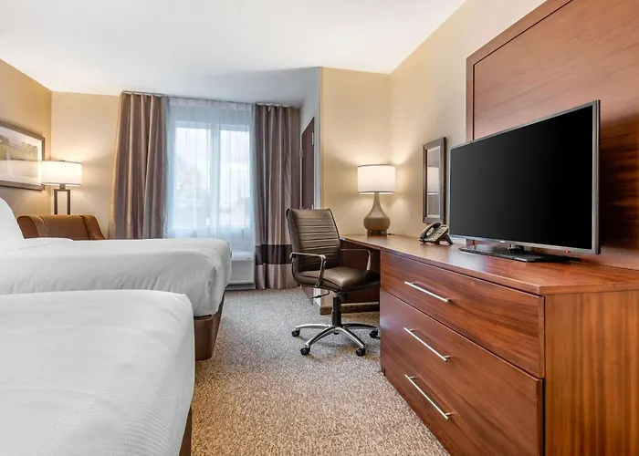 Comfort Inn & Suites