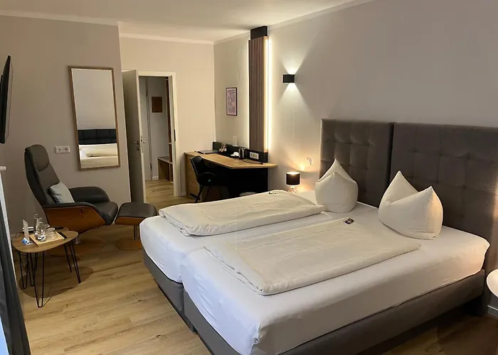 Hotel Senator