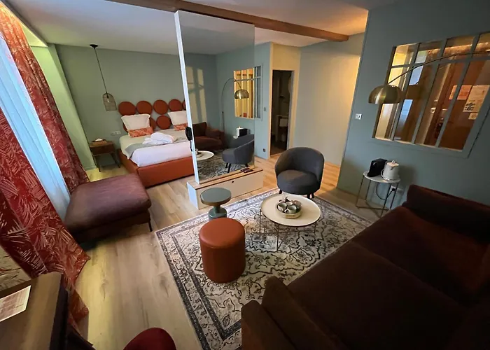 Hotel Normandy