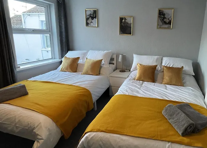 Admiral Blake Guesthouse