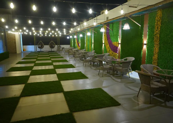Ovel Hotel & Resort