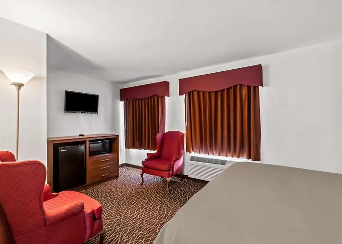 Quality Inn Marietta Near Dobbins Arb