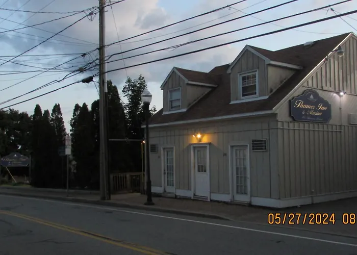 Thames Inn And Marina