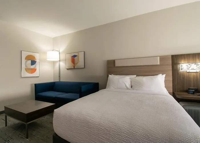 Holiday Inn Express & Suites Sulphur Springs By Ihg