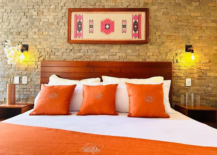 Hotel&Suites Cerro Roj0